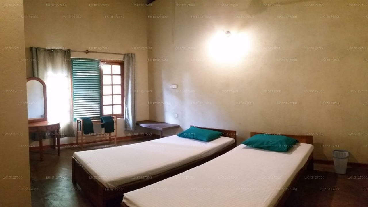 De Olifant Holiday Bungalow, Udawalawe