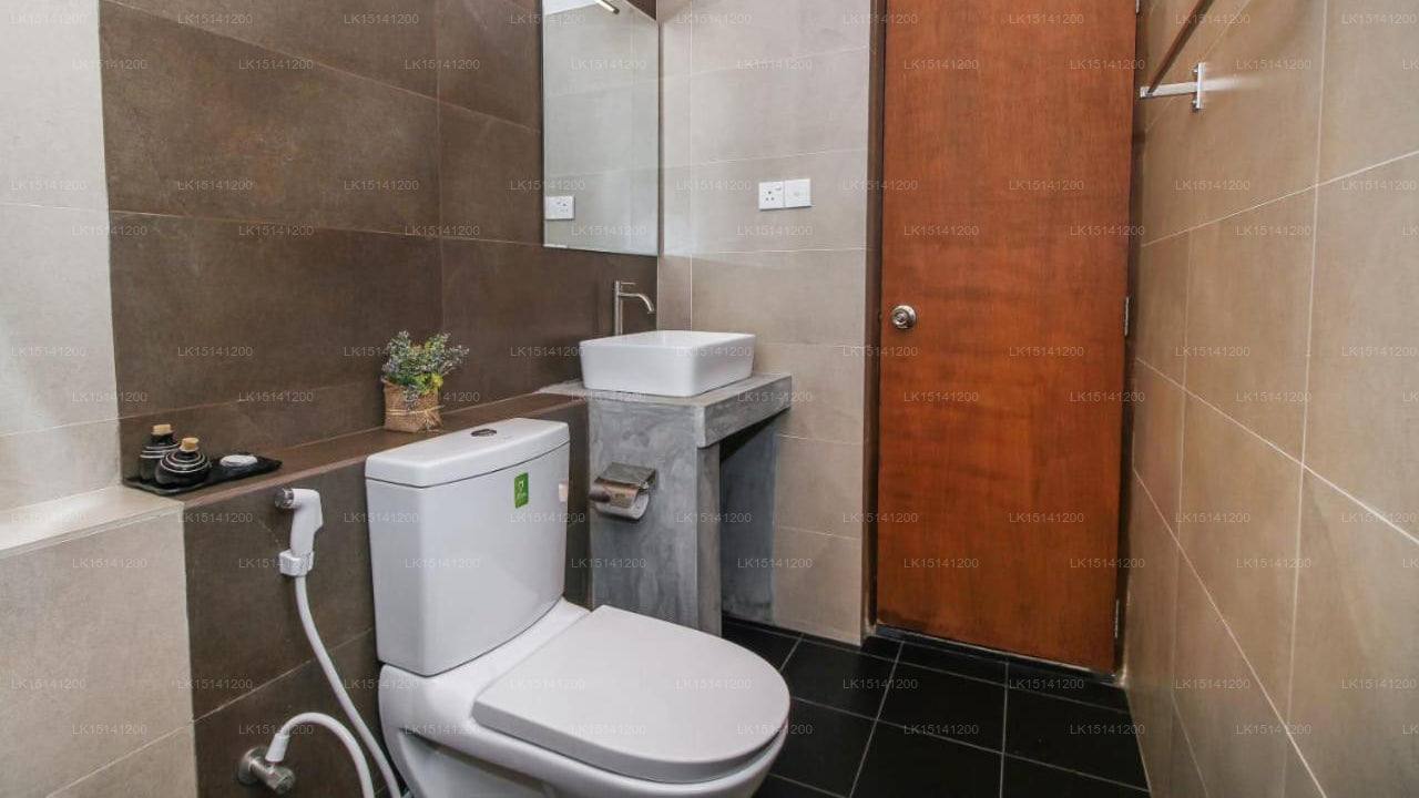 Java Moon, Piliyandala