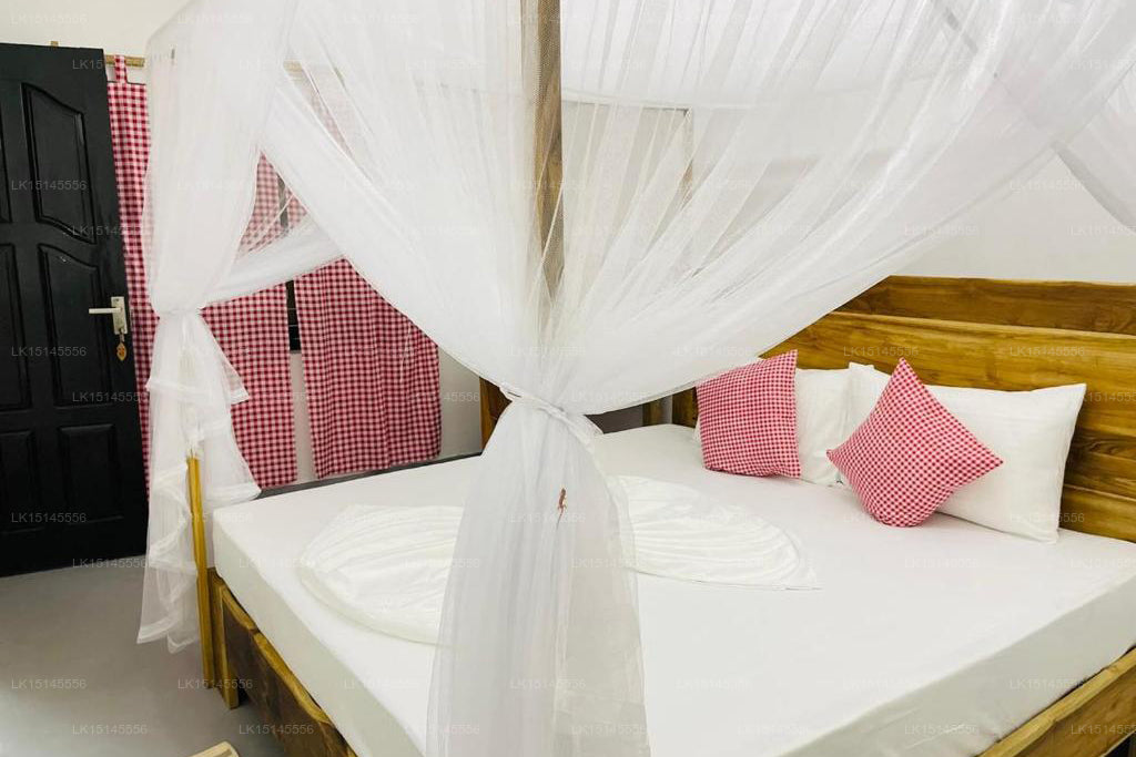 Swiss Kiss strandresort, Trincomalee