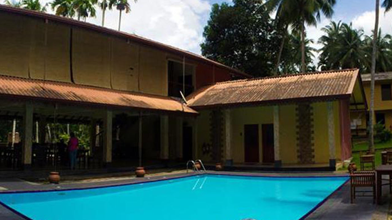 Christine Nature Resort, Henegama