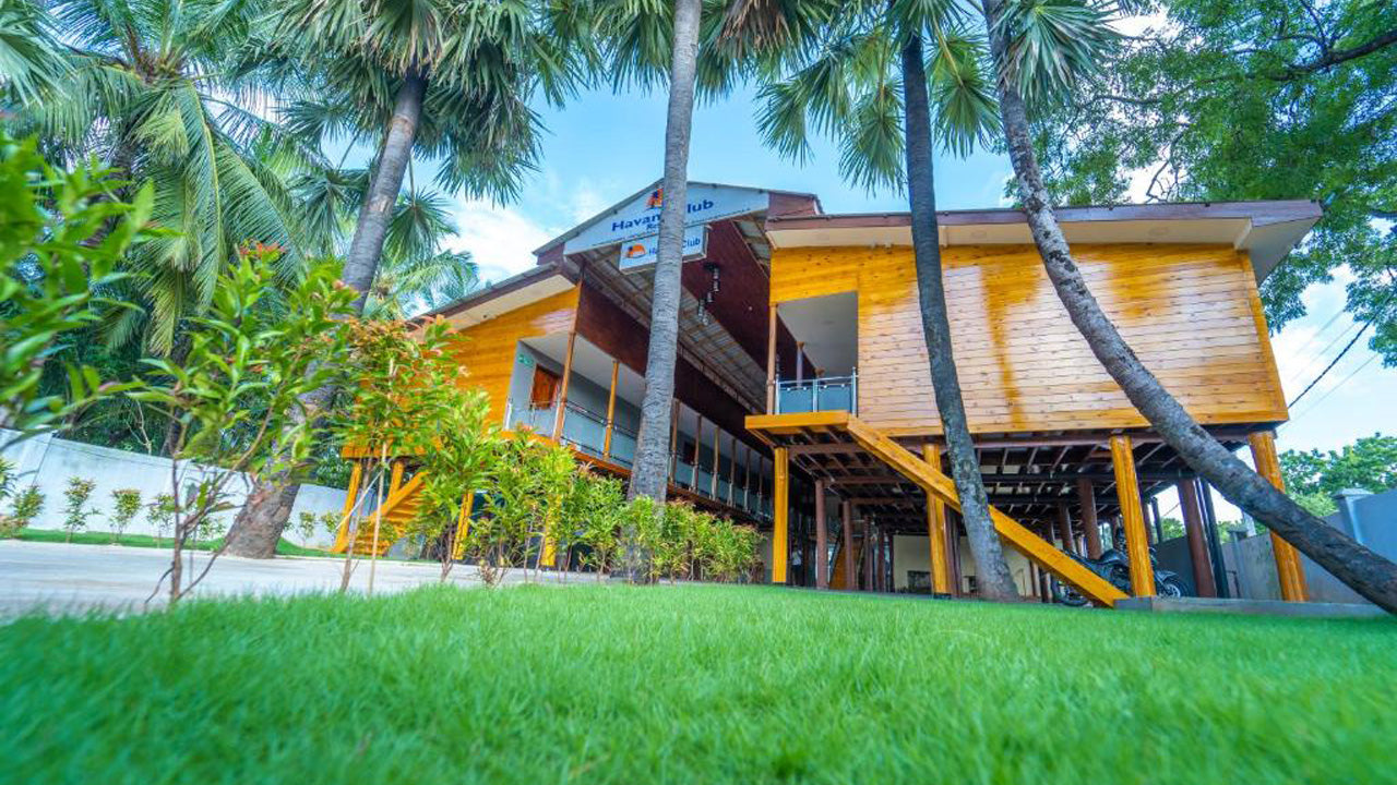 Havana Club Resort bevindt zich in Trincomalee.