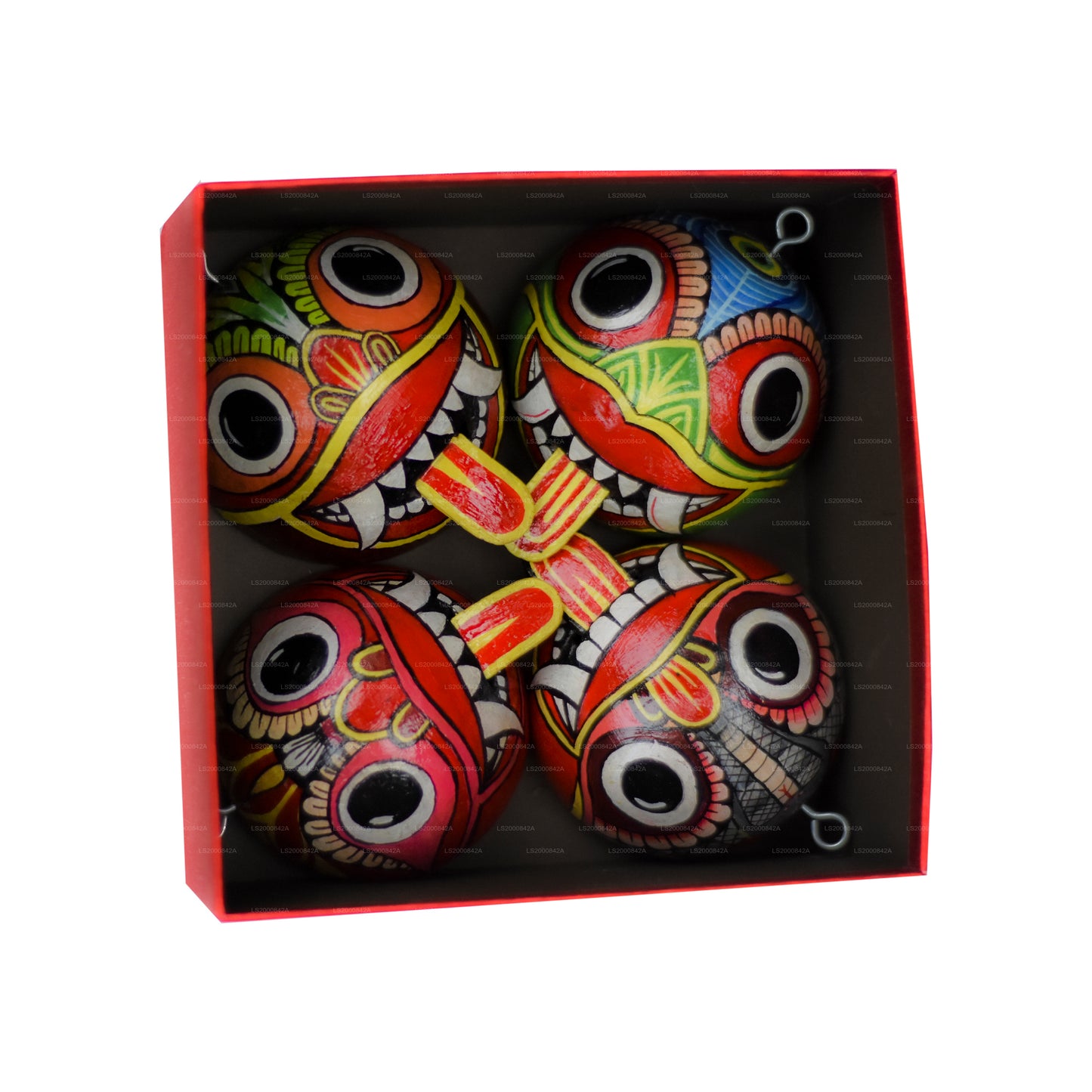 Traditionele Raksha-maskers uit Sri Lanka (Mayura, Maru, Agni, Naga) beschilderd op kokosnootschalen (verpakking van 4 stuks)