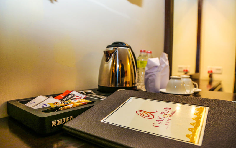 Oak Ray City Hotel bevindt zich in Kandy.