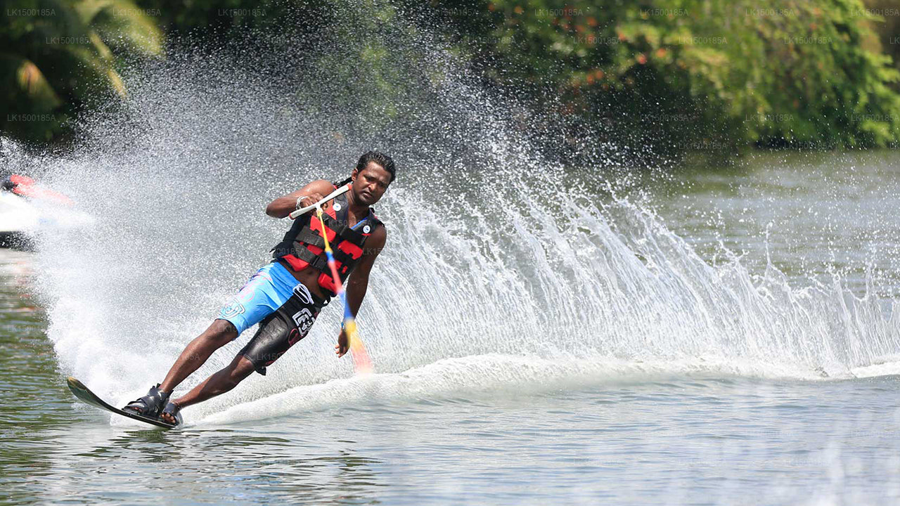 Riverside, Aluthgama