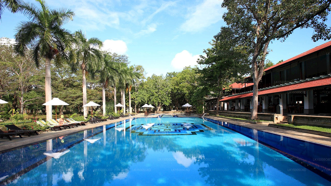 Cinnamon Lodge bevindt zich in Habarana.