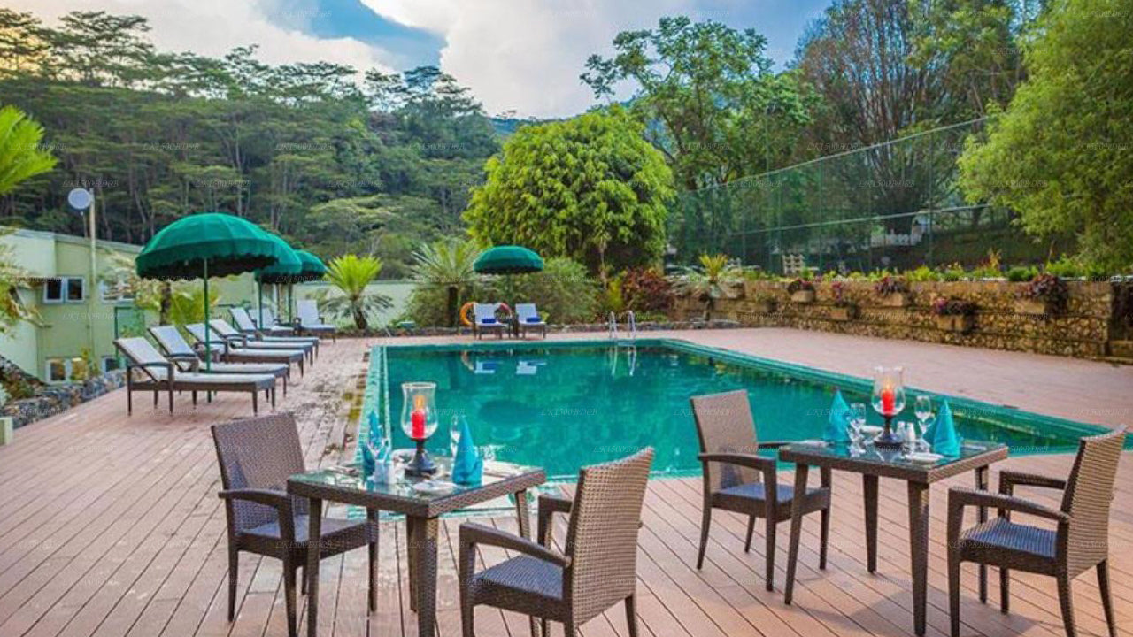 Hunas Falls Hotel, Elkaduwa, Wattegama
