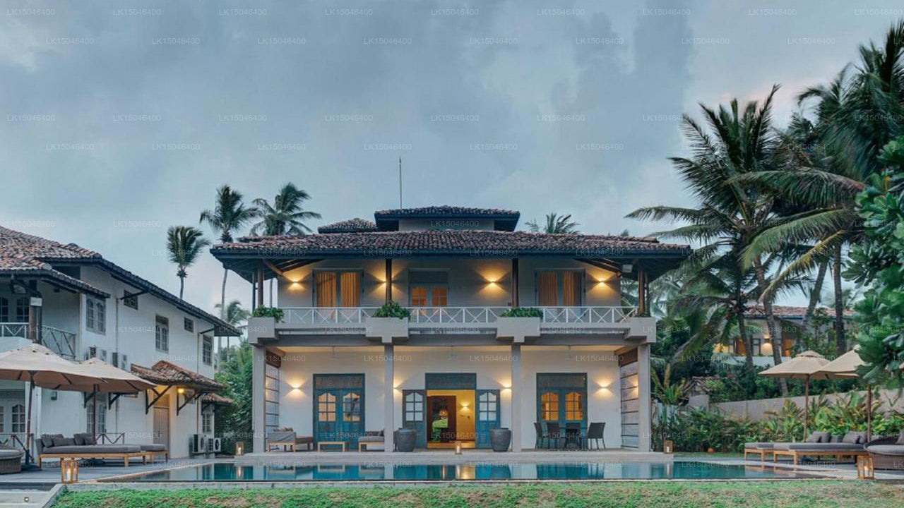 Off Rocks, Unawatuna