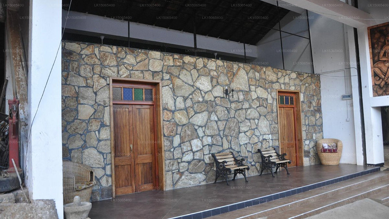 Mount Field Cottage bevindt zich in Haldummulla.