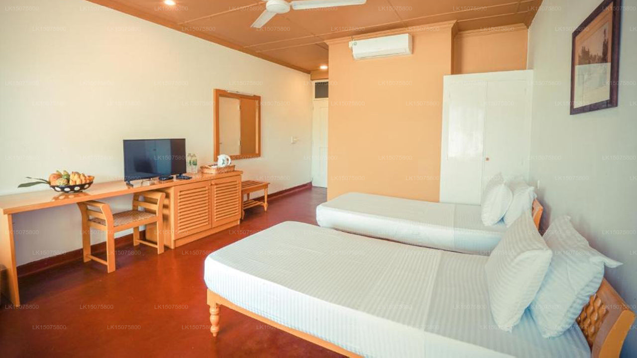 Polhena Reef Garden Hotel, Matara