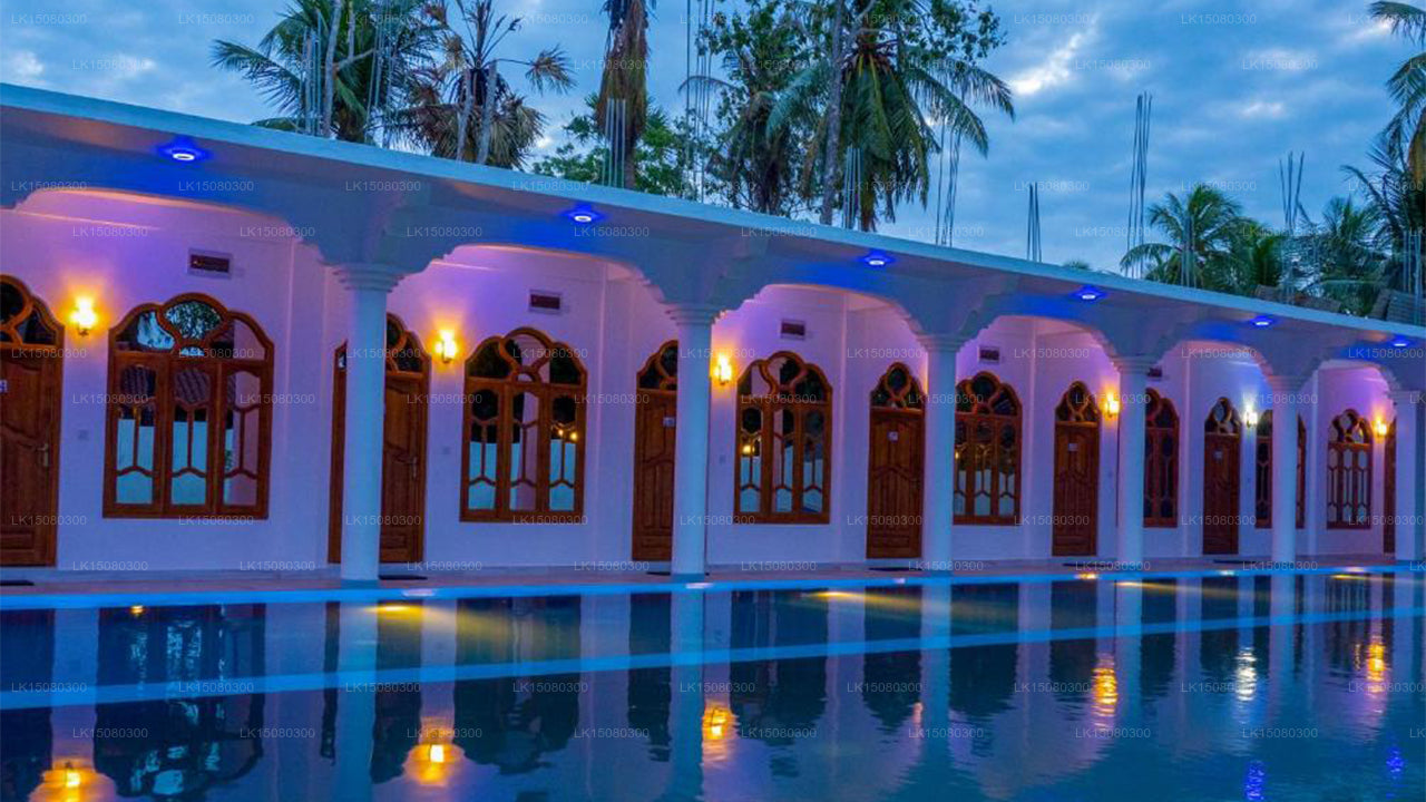 Mauro Beach Hotel, Trincomalee