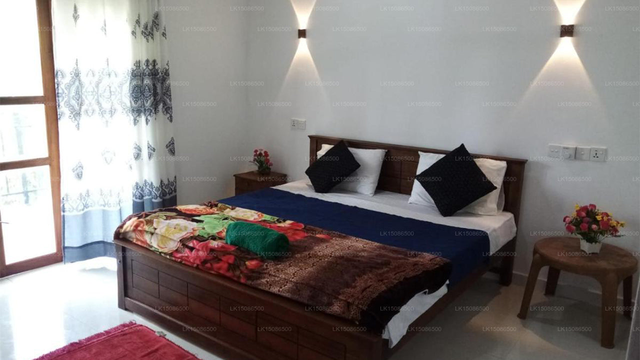 The Jungle House, Unawatuna