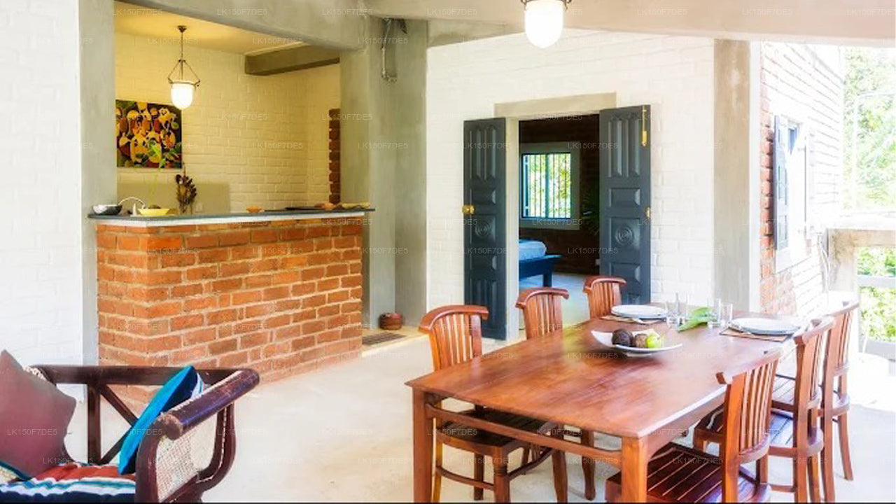 Kotomba Hermitage, Ambalangoda