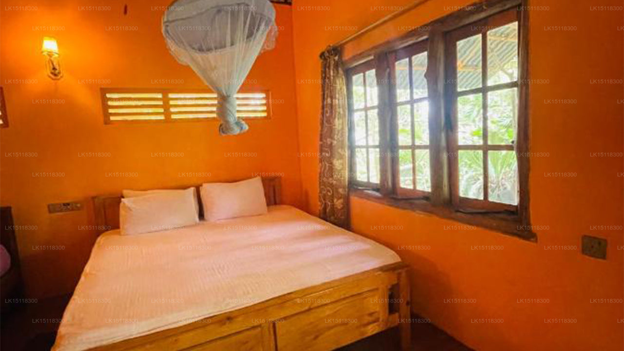 Tissa Lakeside Hotel, Tissamaharama