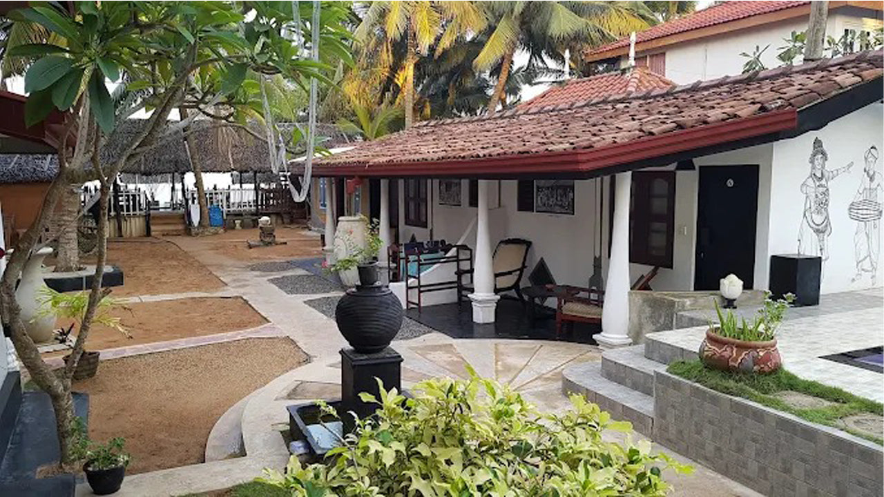 Janus Paradise Rest, Induruwa