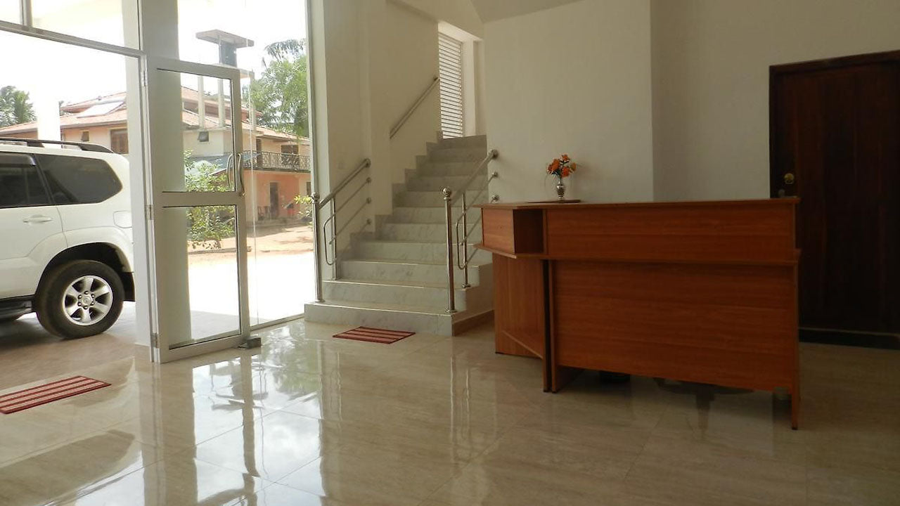 The Paradise Hotel bevindt zich in Kurunegala.