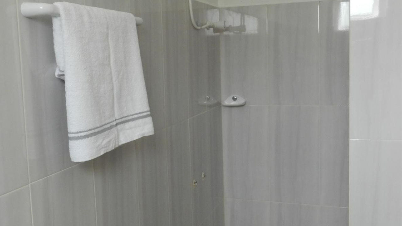 The Paradise Hotel bevindt zich in Kurunegala.