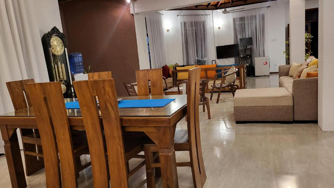 Charles Holiday Home, Moratuwa