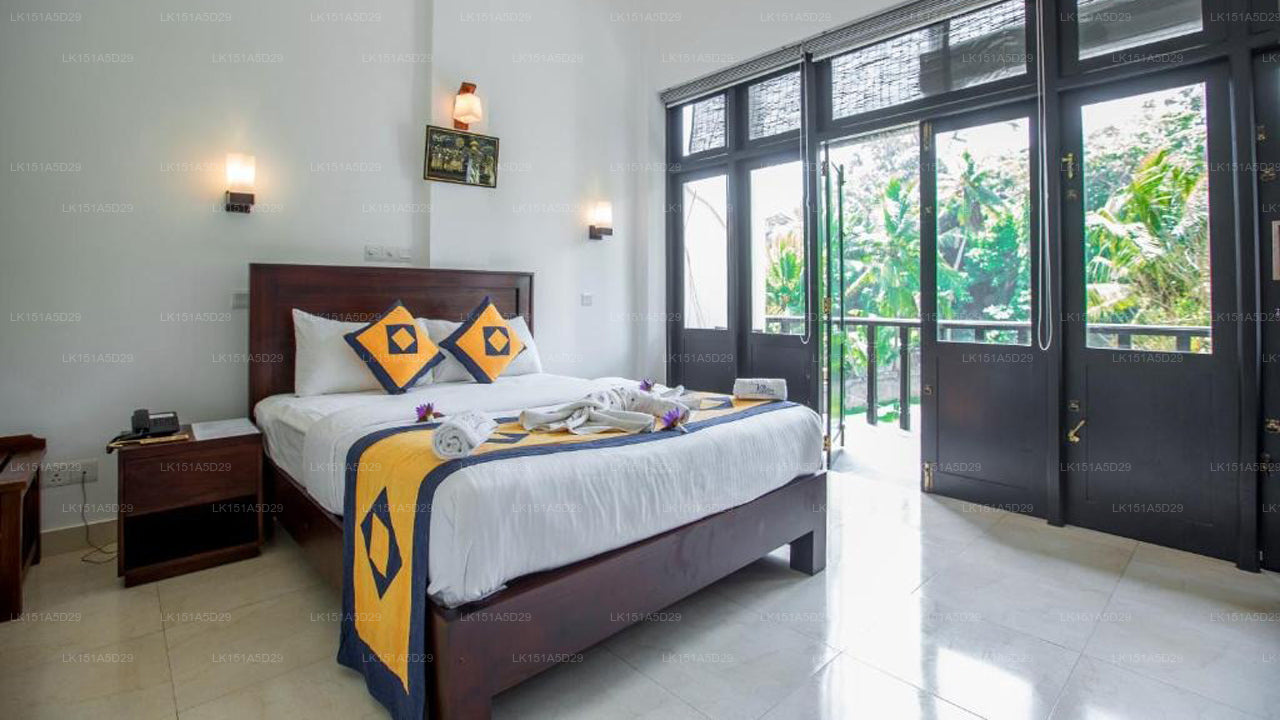 The Villa Tissa Beach Resort