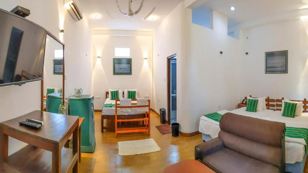 Golden Wild Yala bevindt zich in Tissamaharama.