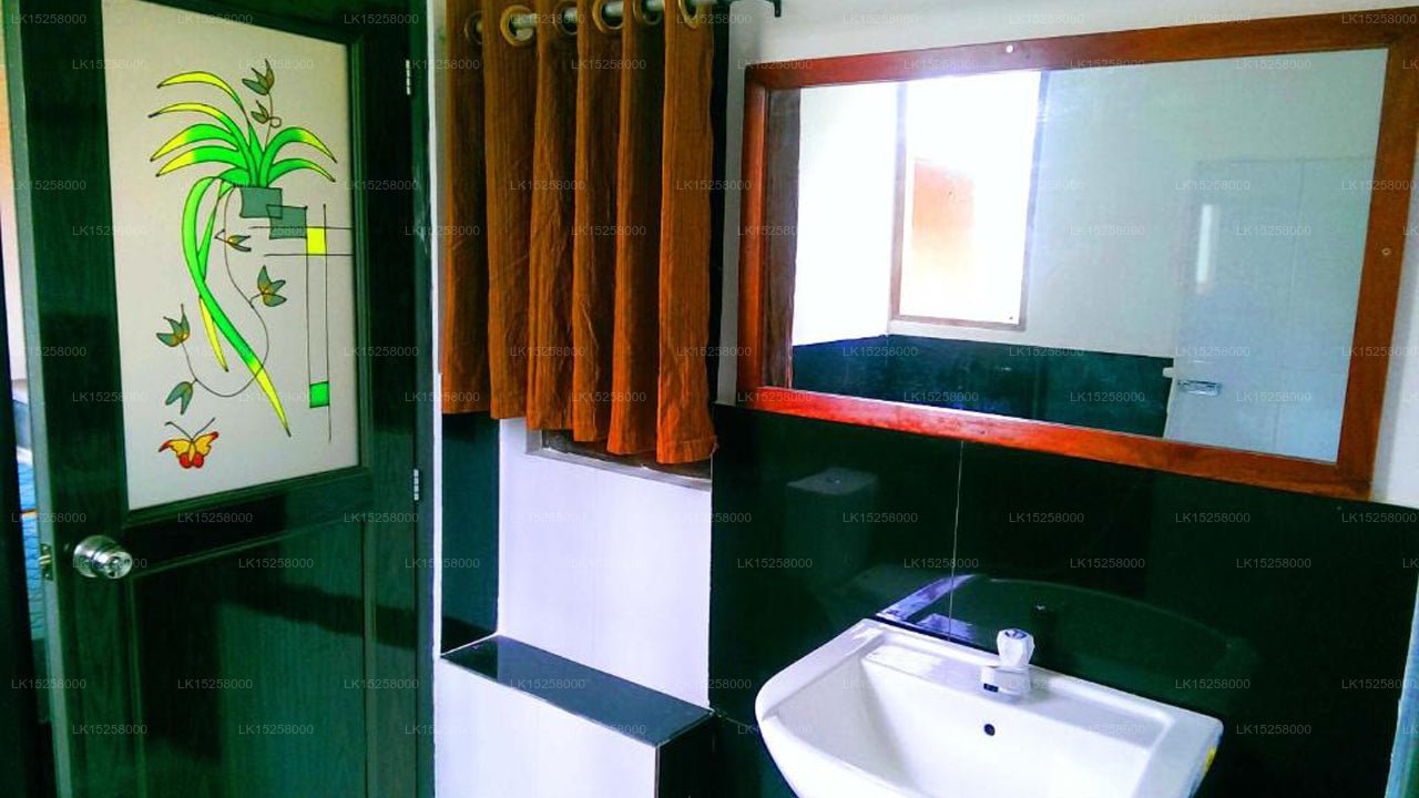 Pelican View Cottages, Kataragama