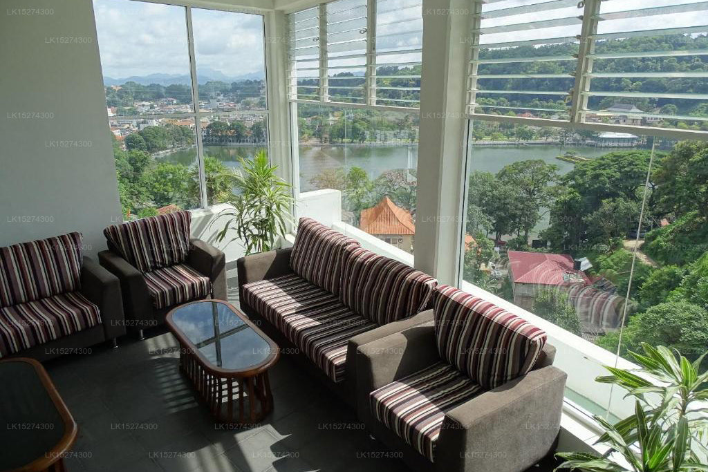 Kandy Supreme Hotel bevindt zich in Kandy.