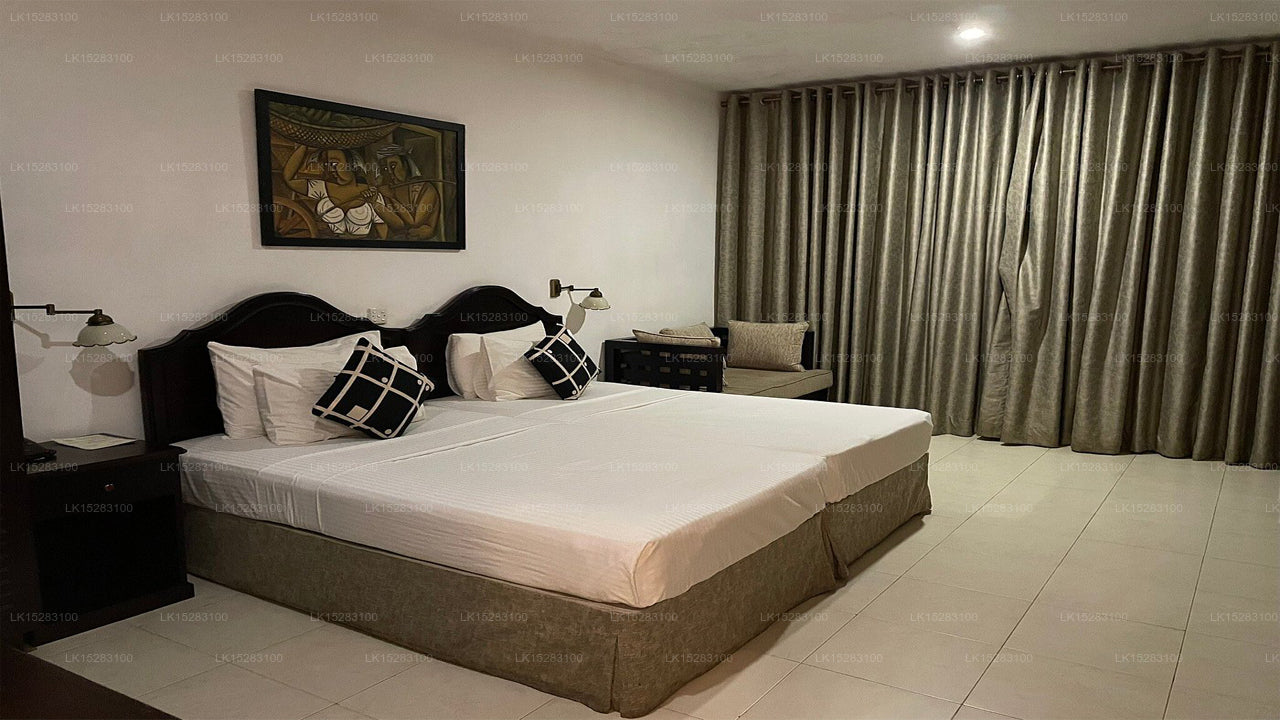 Homes Bungalow by Tree of Life, Kandy