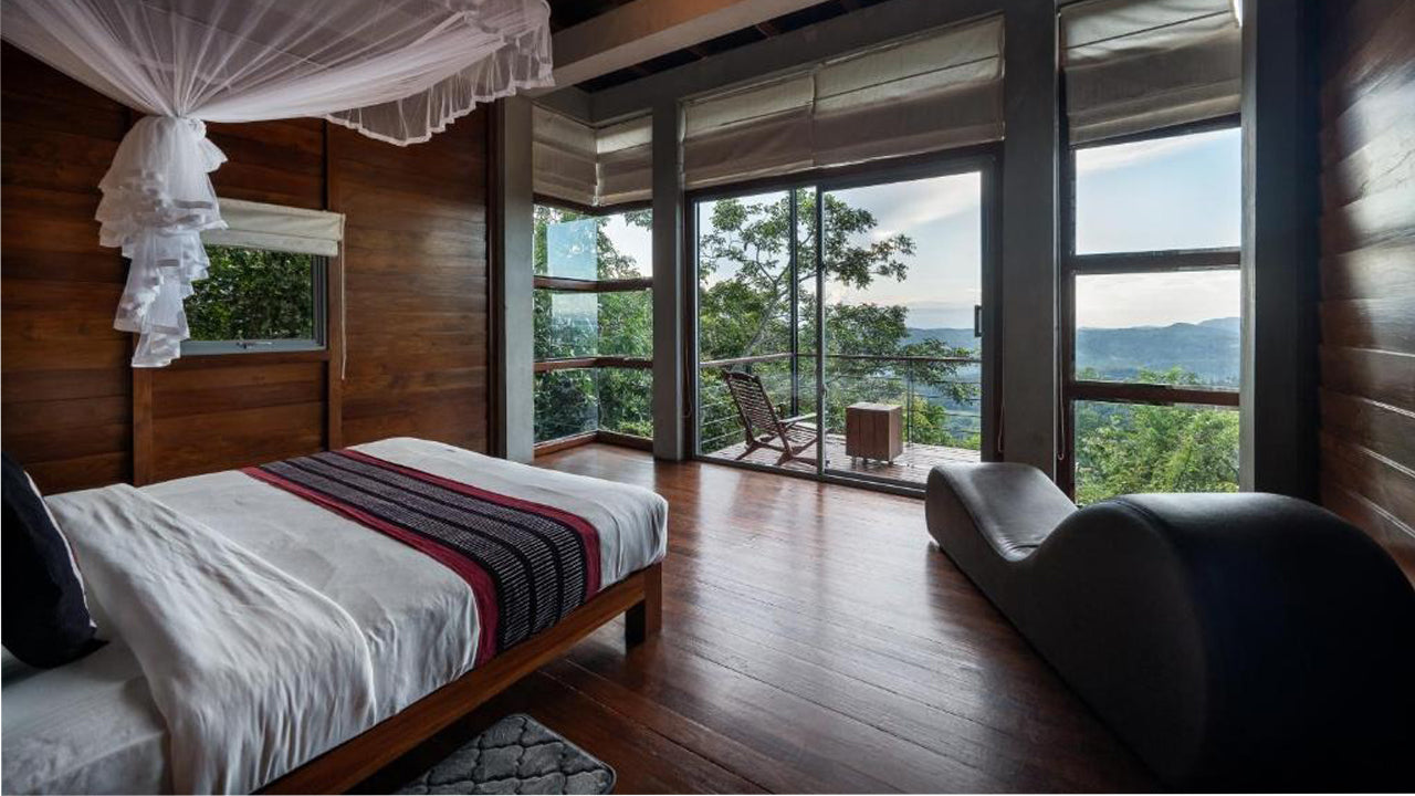 TreeHouse Chalets in, Belihuloya