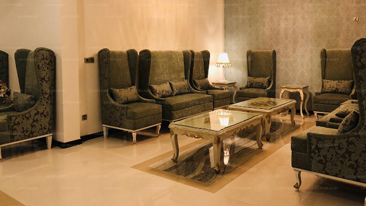 Negombo New Queen's Palace