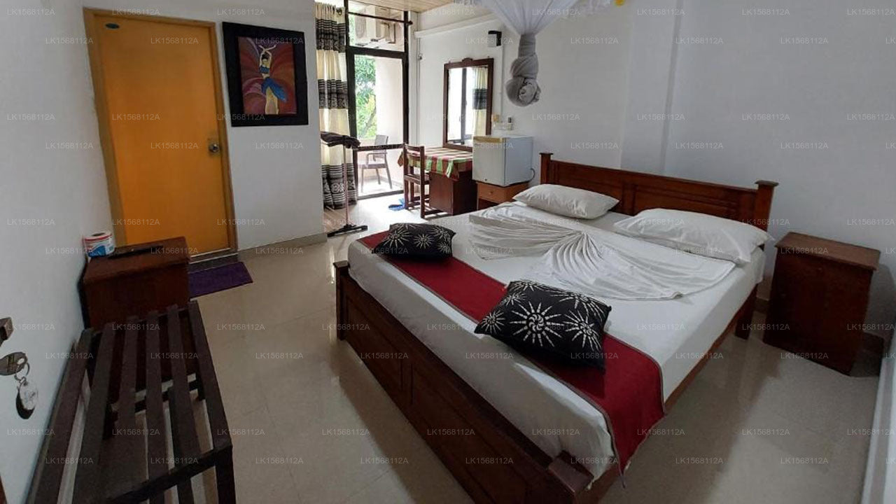 Lake Wave Hotel, Anuradhapura