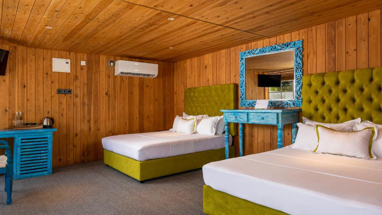 Elephyard Retreat, Mahiyanganaya