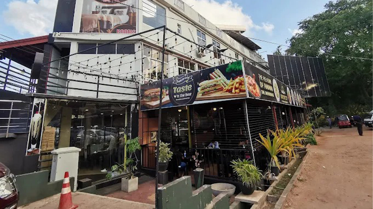 Airport City Hotel by Sandamalee, katunayaka