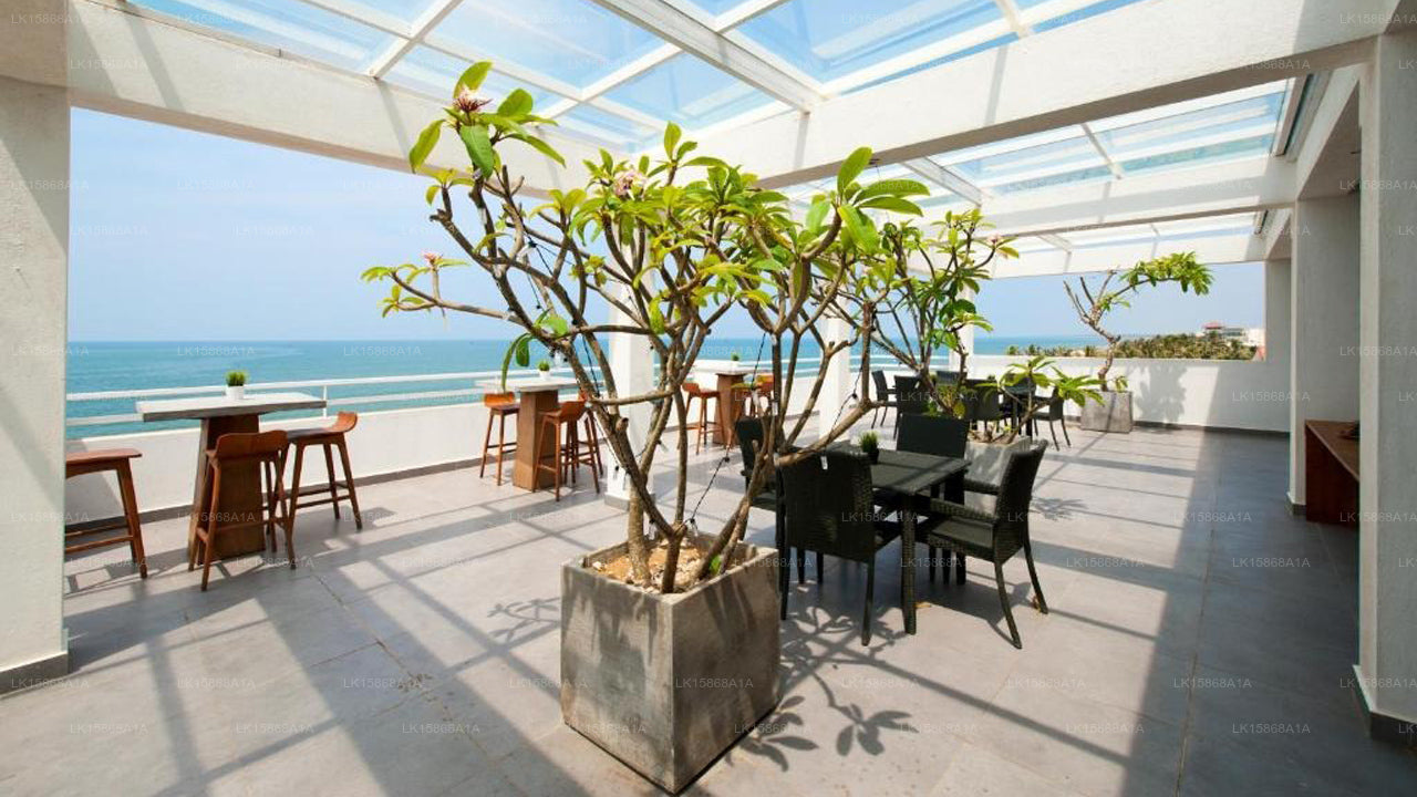 The beach apartments negombo