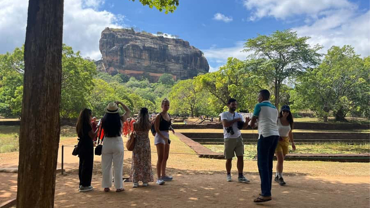 Begeleide rondleiding door Sigiriya inclusief toegangskaarten