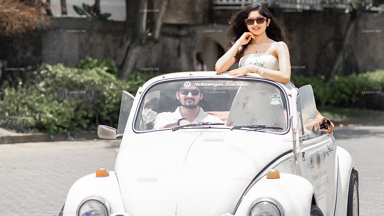 Tour door de stad Galle en het platteland in een klassieke auto