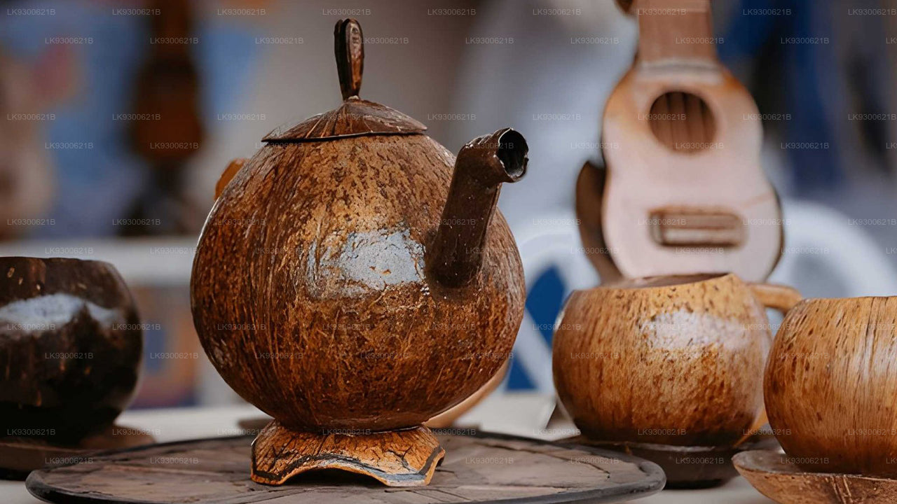 Praktische workshops kokosnootschalen en bamboe maken in Sigiriya