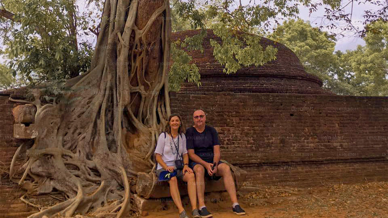 East Explorer (21 dagen)