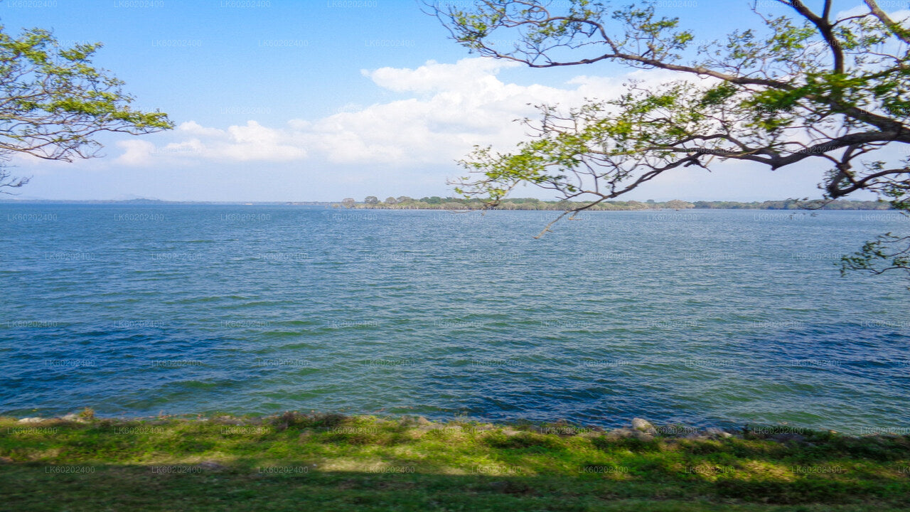 Ritigala, Kala Wewa en Namal Uyana van Sigiriya
