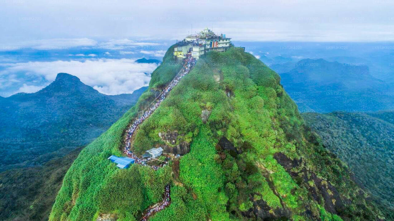 Scenic Adam's Peak by Helicopter from Bentota